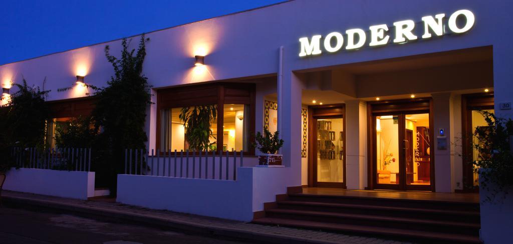 Hotel Moderno Ольбія Екстер'єр фото